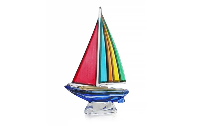 Produzione oggetti in vetro di Murano